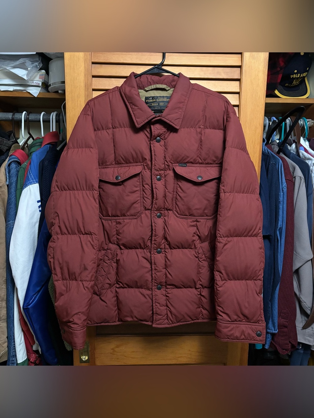 Filson Lightweight Down Jac-Shirt Madder Red Mens Large Outdoor Puffer Coat